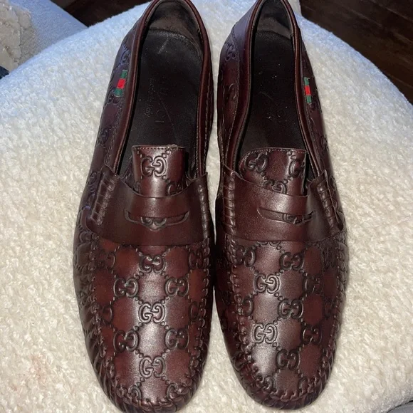Mint condition men’s Gucci loafers. Size 8.5 $890 Mens Red Gucci Leather Horse Bit Loafers Sz 11 G / 12  main image 4